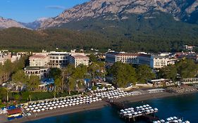 Akra Kemer